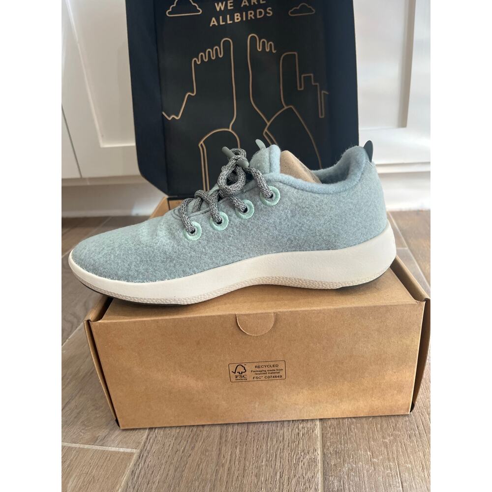 NWT Allbirds Wool Runner Mizzle Lichen/sage/White